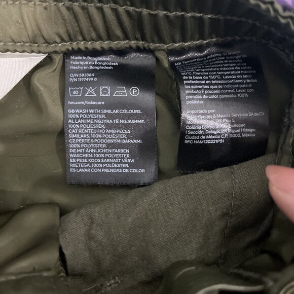 H&M Cargo Pants Girls 10-12 Green Khaki Satin Wide Leg High Waist Utility Grunge - Picture 8 of 8